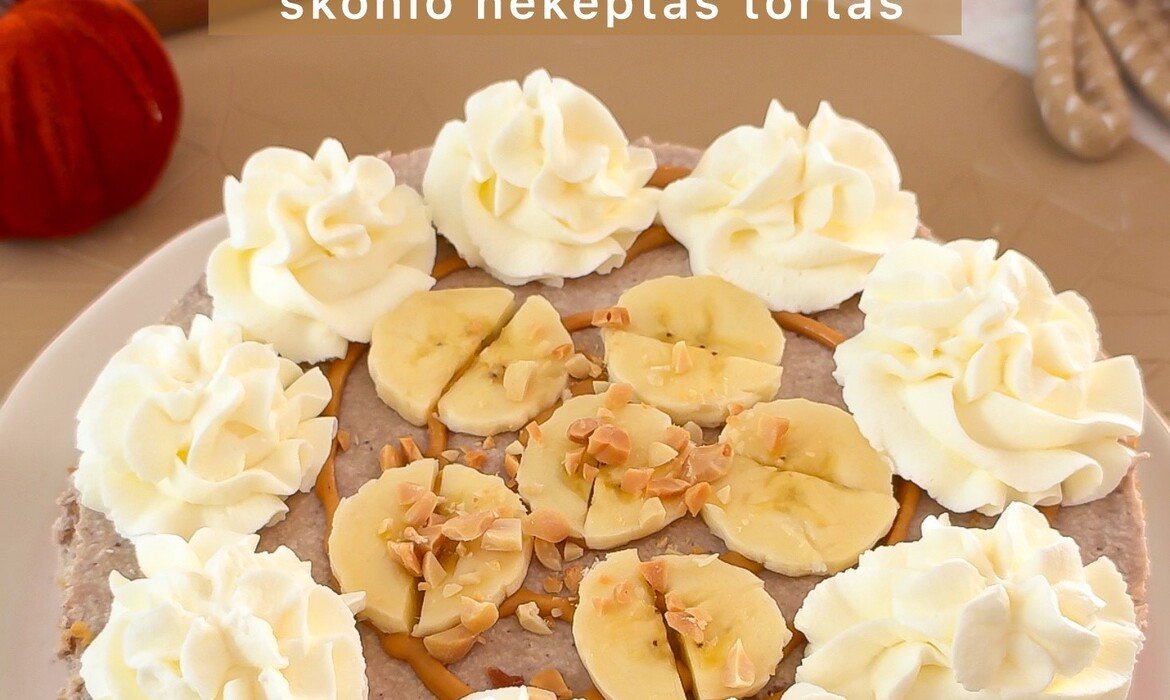 Bananų ir juodųjų serbentų nekeptas tortas